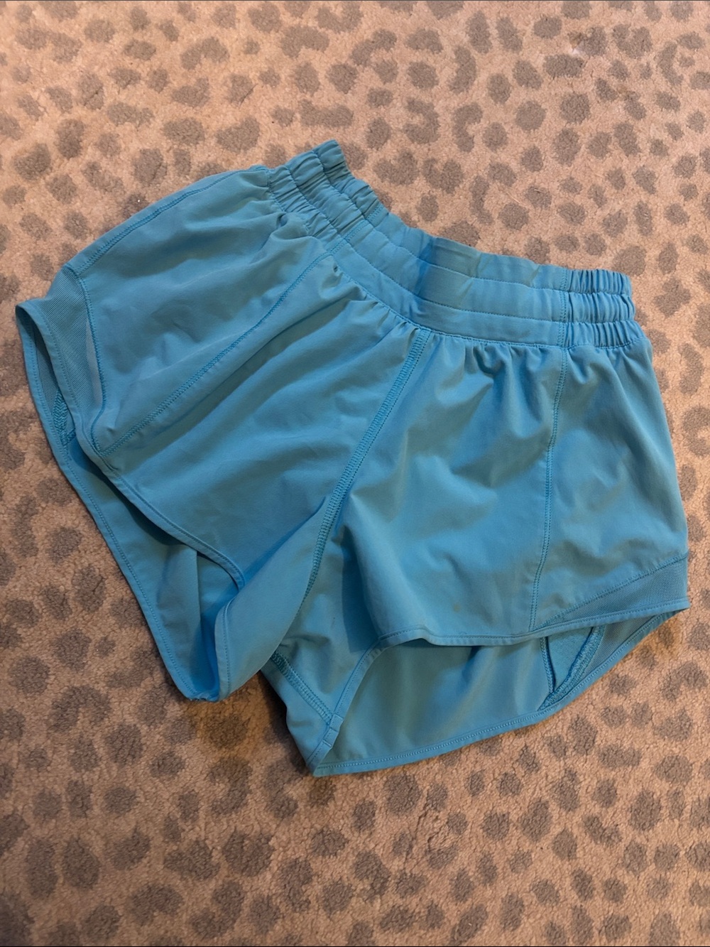Hotty Hot Low-Rise Lined Short 2.5" - Picture 2 of 10
